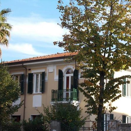 B&B Rossana Carrara Dış mekan fotoğraf